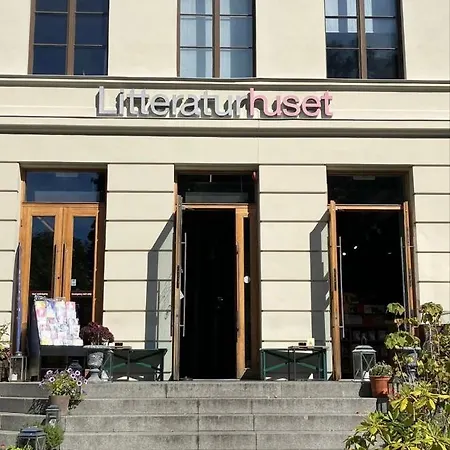 Luxury In Herat Of Oslo, Majorstuen Homestay